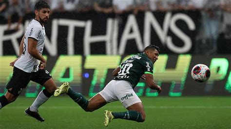 CBN A rádio que toca notícia Os gols de Corinthians 2 x 2 Palmeiras