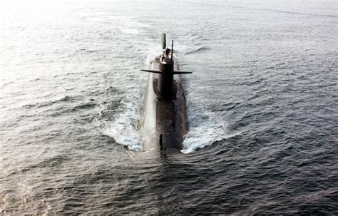 Inside a Submarine: What Life's Like for Those Serving Within the Ocean ...