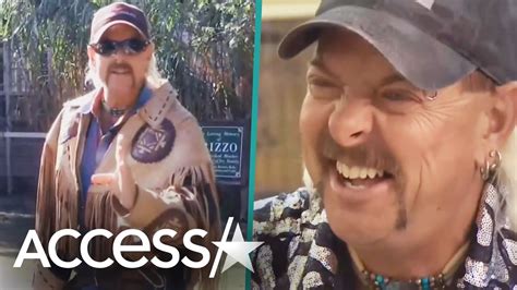 Fashion Expert Breaks Down ‘Tiger King’ Joe Exotic's Eccentric Style :: GentNews