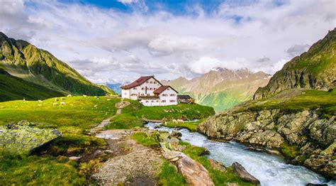 Tips And Resources For Hut Hiking Hiking The Alps And Dolomites Expedition