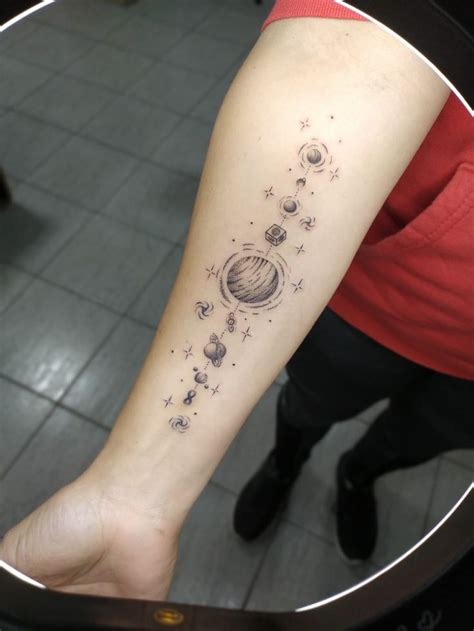 Tatuaje de Music on The Spheres de Coldplay Diseño original de