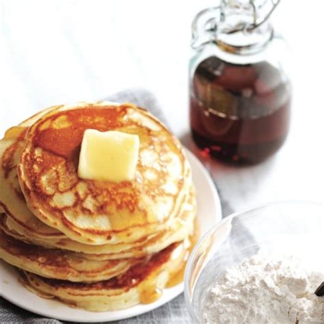 Easy pancakes recipe - Chatelaine