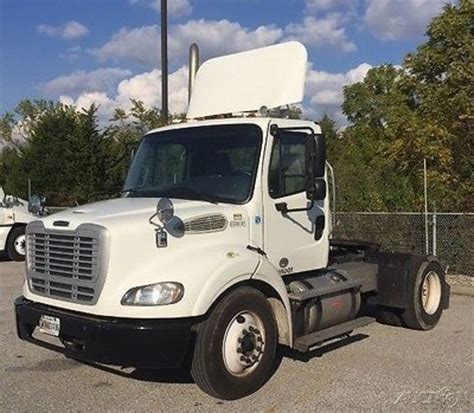 2014 Freightliner Business Class M2 112 For Sale 14 Used Trucks From 26 613