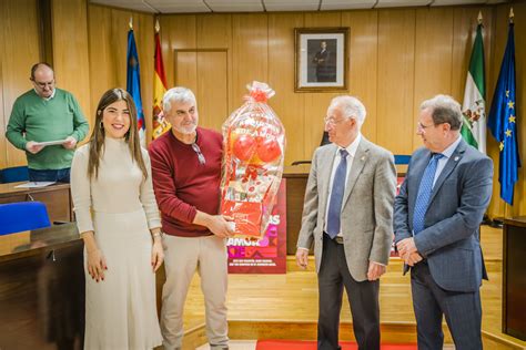 El Ayuntamiento De Roquetas De Mar Entrega Los Seis Premios De Feliz