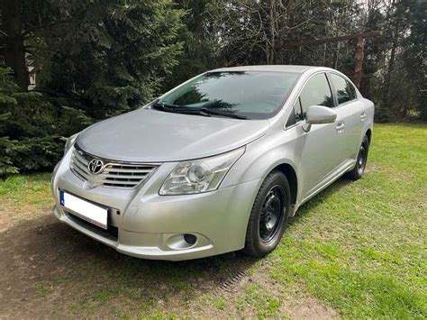 Toyota Avensis T D D Km R Brwin W Olx Pl