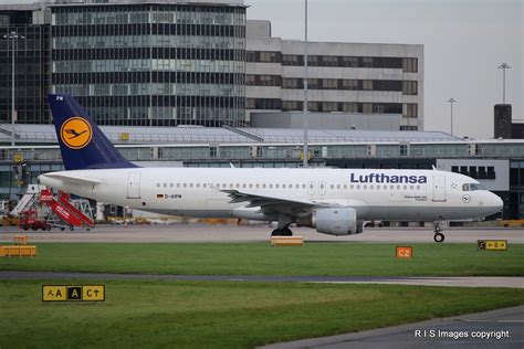 Img D Aipm Airbus A Of Lufthansa Seen At Manches Flickr