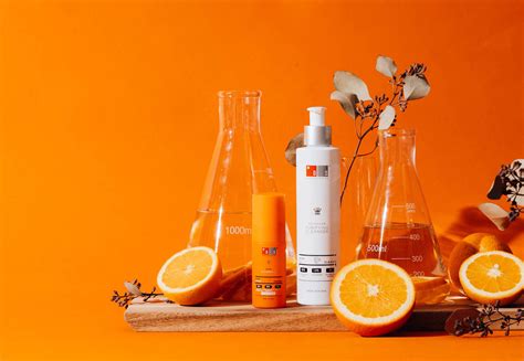 5 Reasons Vitamin C Serums Make Your Skin Glow Ds Healthcare Group