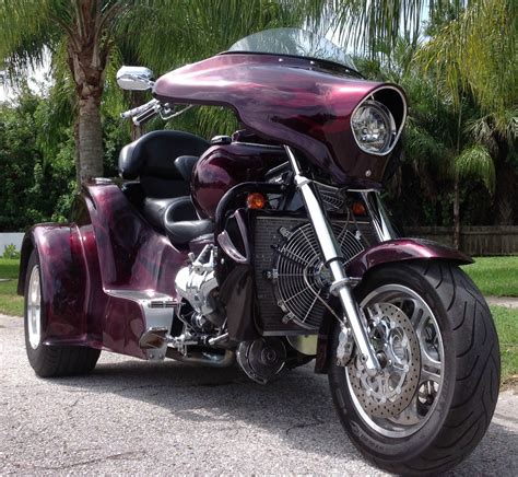 2005 Boss Hoss Trike (32 Coupe)