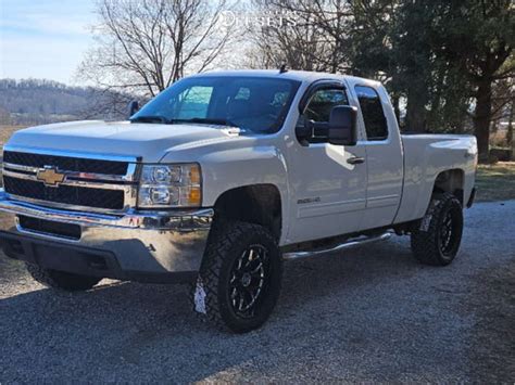 Chevrolet Silverado Hd With X Hardcore Offroad Hc