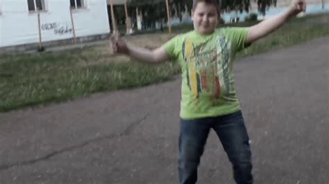 Дебіл - YouTube