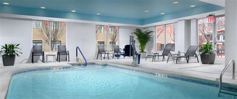 Hilton Garden Inn - Hotels in Downtown Chattanooga, TN