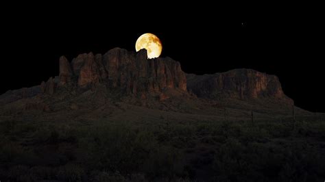 Wallpaper Moon Sky Rock Phenomenon Night Landscape Darkness