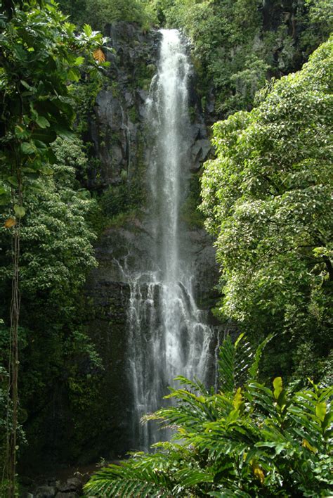 Wailua Falls – twin waterfall : HAWAII feeling