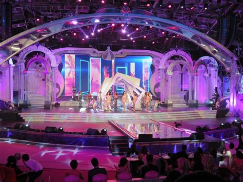 Kee Hua Chee Live PART SEXY BIKINI SEGMENT THE BEST PLUS TALENT TIME