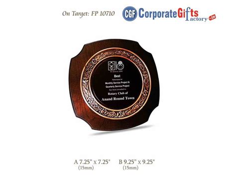 On Target Round Wooden Shield Momento Award Trophy At Rs 576 Wooden