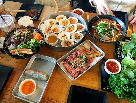 Summer Rolls – Eating with Cookie