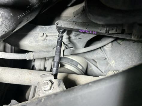 Range Rover L Air Suspension Lifting Link Installation