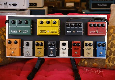 Mxr Pedalboard By La Sound Design Includes Extra Pedals Reverb