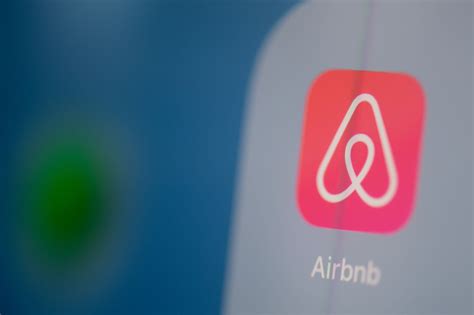 Airbnb Guest Slams Host After Being Given Chore List That Includes