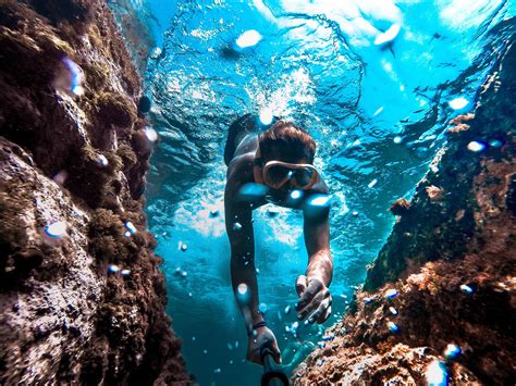 Le Migliori Spiagge Per Lo Snorkeling In Italia Villegiardini