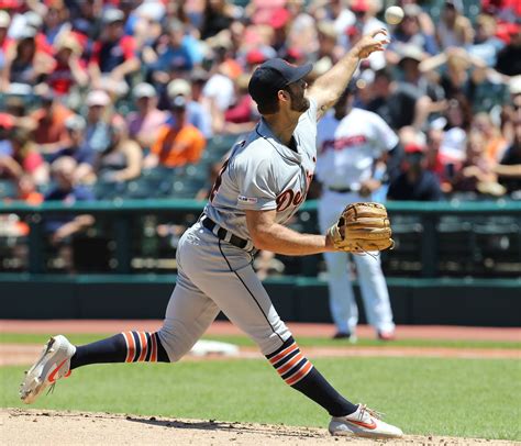 Former Detroit Tigers Pitcher Designated For Assignment By Chicago Cubs