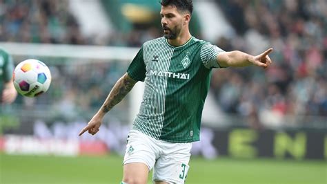 Bremen Spieler im Babyglück Anthony Jung wird zum 2 Mal Vater