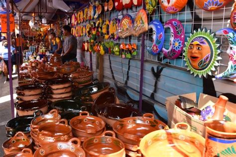 L Nzate A La Feria Del Barro En Iztapalapa