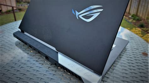 Asus Rog Strix Scar 15 G533qs 2021 Review Total Gaming Addicts