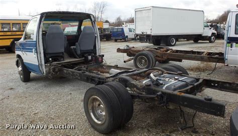 1995 Ford Econoline E350 Cab And Chassis In Moscow Mills Mo Item Da5837 Sold Purple Wave