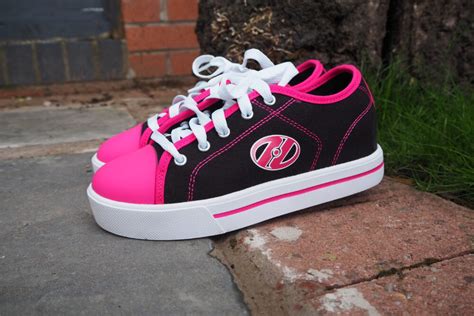 Heelys for Kids and an awesome Heelys shoes GIVEAWAY – Otis and Us