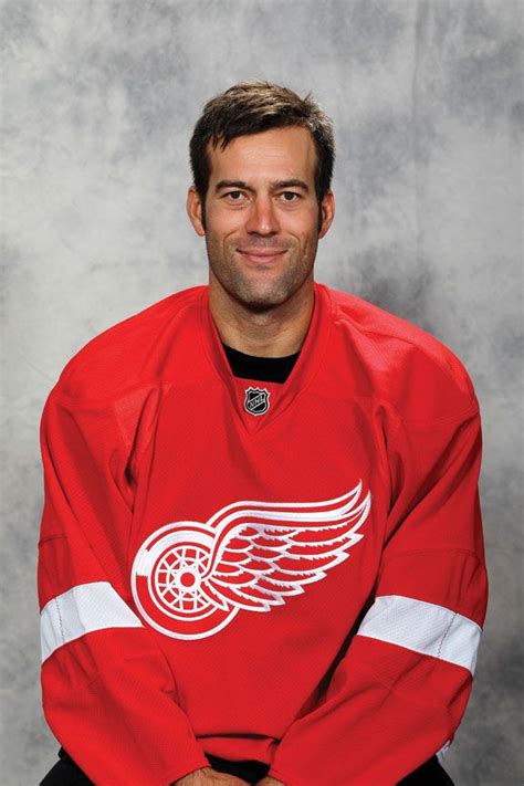 Todd Bertuzzi | Detroit red wings, Red wings hockey, Detroit red wings ...