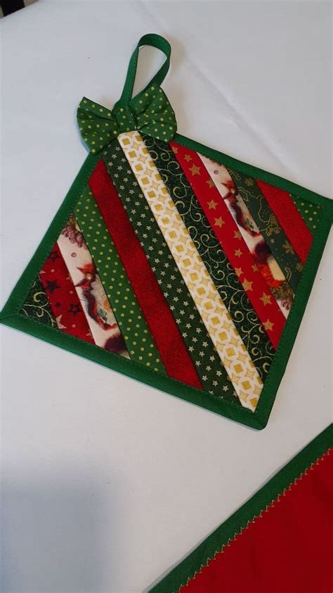 Christmas Quilting Projects Christmas Patchwork Christmas Quilt