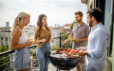 Grillen Auf Dem Balkon Was Erlaubt Und Verboten Ist Grill Dich Schlank