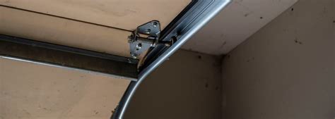 Fix Squeaky Garage Door Rollers Dandk Organizer