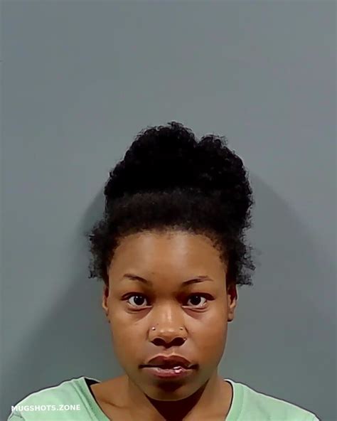 PETTWAY SHANIYA 10 07 2022 Escambia County Mugshots Zone