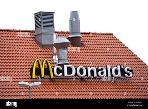 McDonalds sign on restaurant roof Stock Photo - Alamy