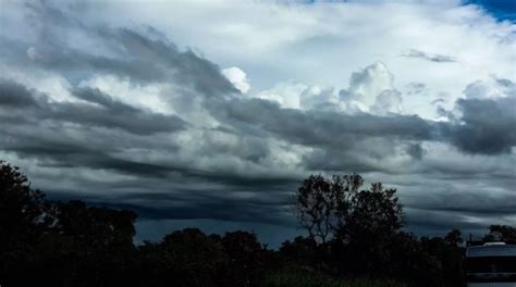 TanaMídia Naviraí Prepare o guarda chuva Semana será de muita chuva