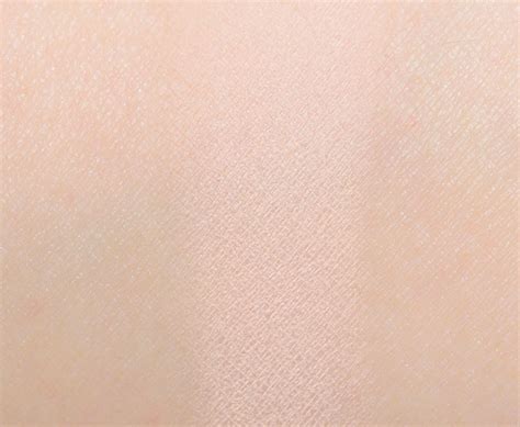 Huda Beauty Nude Light Obsessions Eyeshadow Palette Review Swatches Janet Frances