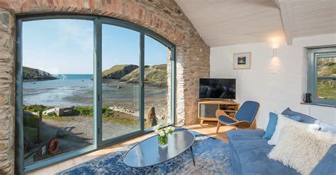 Holiday Cottages in Wales With Sea Views | Coastal Cottages of ...