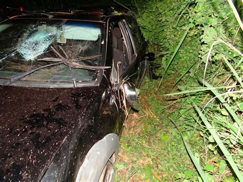 G Homem Fica Gravemente Ferido Ap S Carro Capotar Na Br Na