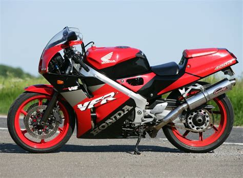 honda vfr   review speed specs prices