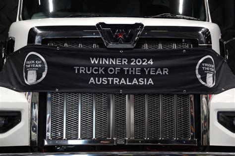 western star  series wins truck   year australasia  nz trucking