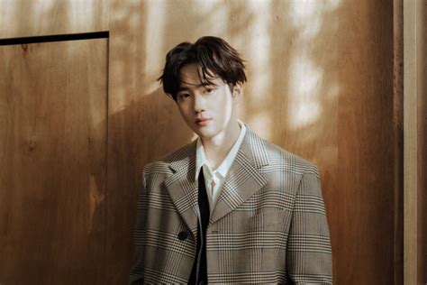 Soompi On Twitter EXO S Suho Gears Up For Solo Debut With Stunning