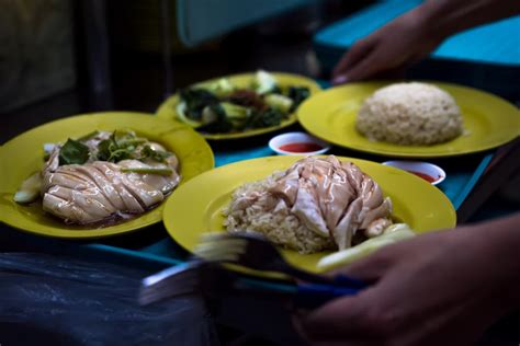 How Singapore’s Street Food Got Recognized by the UNESCO - Irina Bukatik