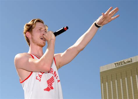 Post ‘college Asher Roth Looks To Transcend Frat Rap The Boston Globe