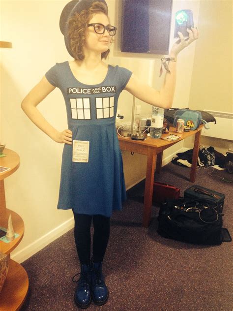 Tardis costume | Tardis costume, Fashion, Fancy dress