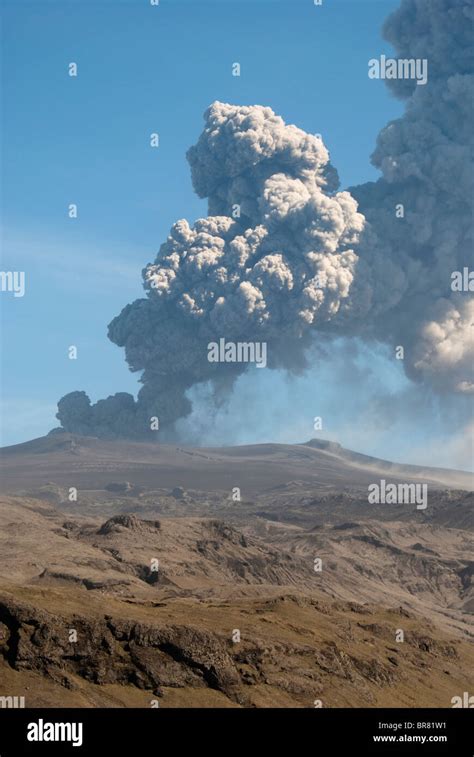 icelandic ash cloud  res stock photography  images alamy