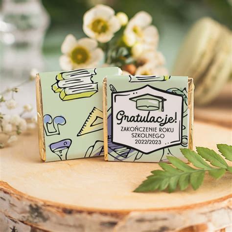 czekoladki - słodkie upominki na koniec roku szkolnego