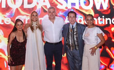 Gerardo Morales Y Tulia Snopek Asistieron Al Mar Del Plata Moda Show Y