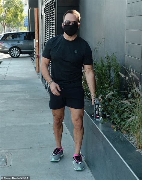 Jeremy Piven Body